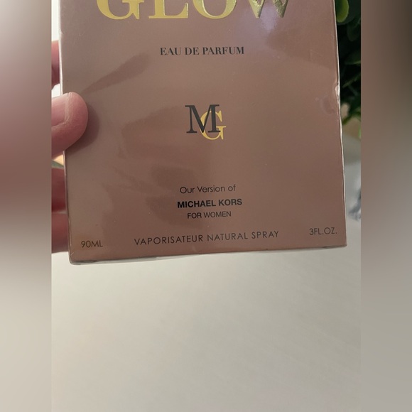 Magic Glow by Excell Brands Version of Michael KORS 3 Fl. Oz. Brand New - Picture 3 of 8